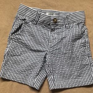 Dressed Up by Gymboree seersucker shorts 3T